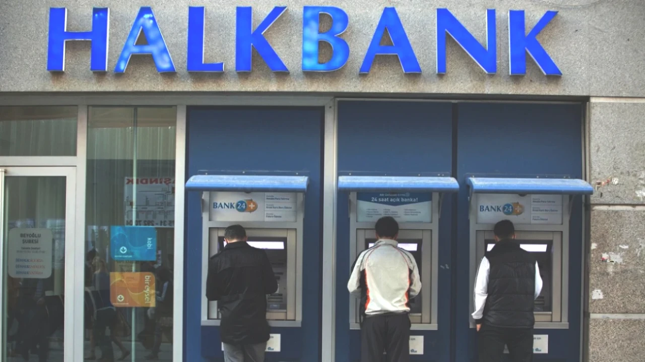 Halkbank'tan Emeklilere Müjde! Yüzde 20 İndirim Fırsatı