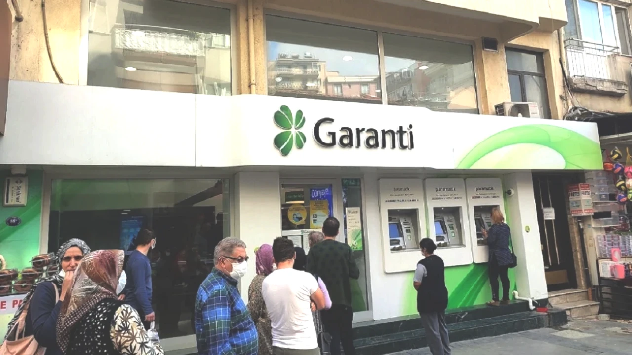 Garanti Bankası 2025 Ekim Emekli Promosyonu: Ne Kadar Hediye Alacaksınız?